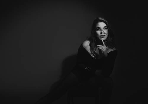 Feminino de Adriana Olhier