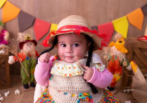 ACOMPANHAMENTO MENSAL de Martina - 08 meses