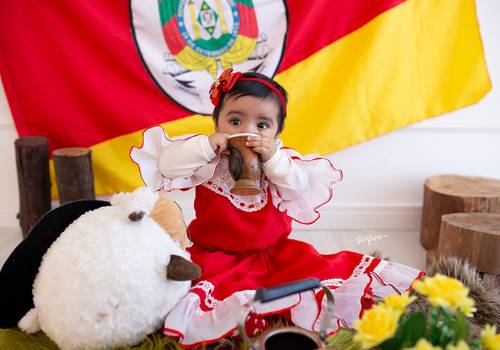 ACOMPANHAMENTO MENSAL de Isis - 09 meses