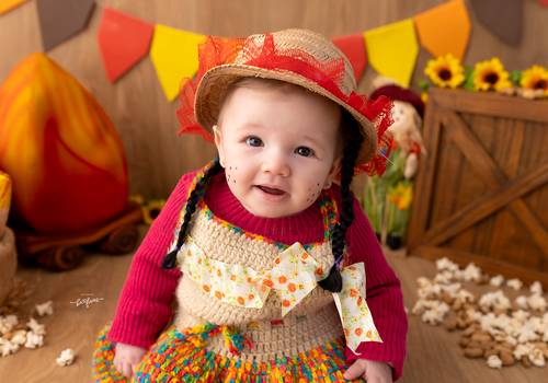 ACOMPANHAMENTO MENSAL de Martina - 06 meses