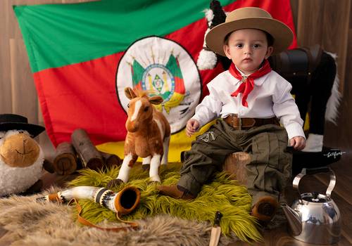 Infantil de Théo - 08 meses