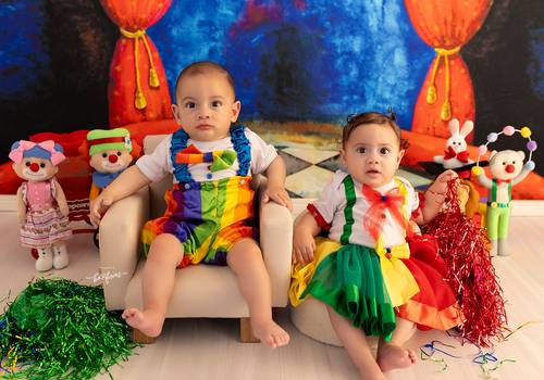 ACOMPANHAMENTO MENSAL de Lorenzo e Heloísa - 08 meses