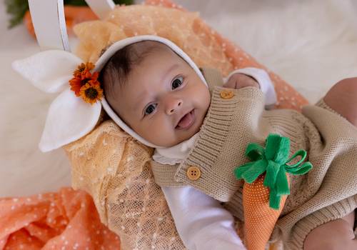 ACOMPANHAMENTO MENSAL de Luísa - 01 mês - Ensaio de Páscoa 2025