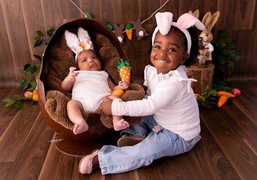 Infantil de Ester e Elisa - Ensaio de Páscoa 2025