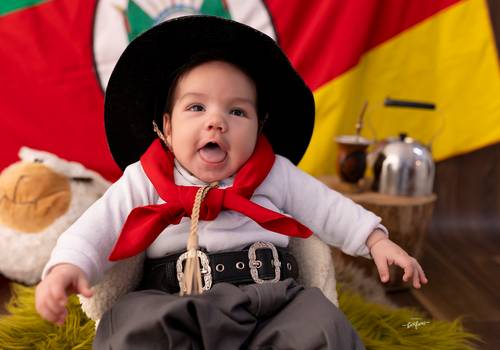 ACOMPANHAMENTO MENSAL de Emanuel - 03 meses