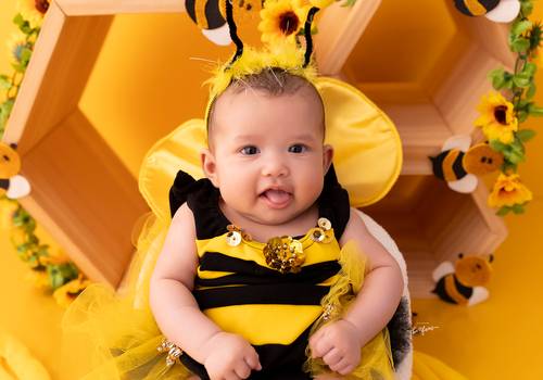 ACOMPANHAMENTO MENSAL de Isis - 04 meses