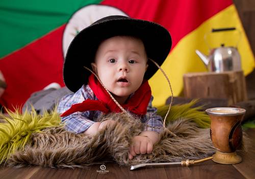 Infantil de Brayan - 05 meses