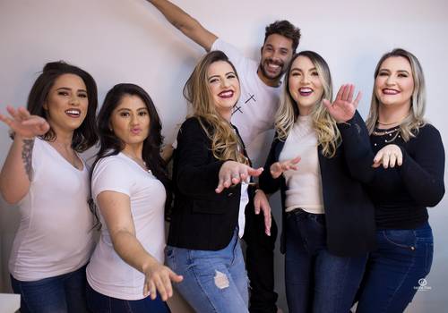 Profissional de Studio de Beleza