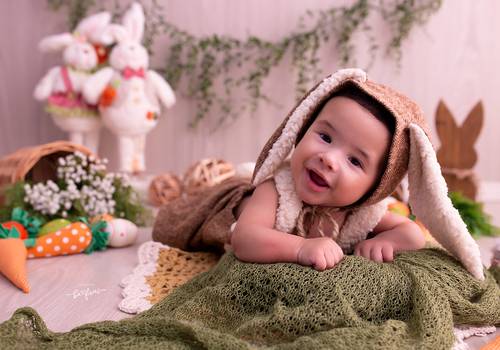 Páscoa 2022 de Bernardo - 05 meses