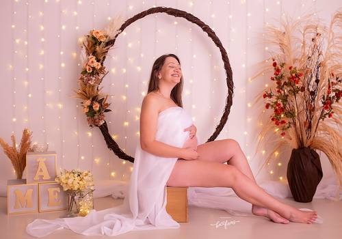 Gestante de Rejane à espera da Lara