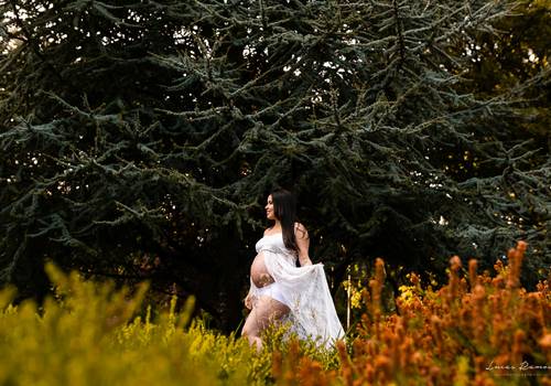 Family & Maternity Session of Babi & Will maternity Photoshoot