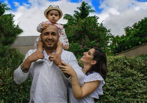 Ensaios de Álbum de Família - Márcia & Cleber = Antonella