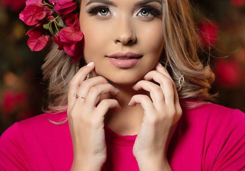 Ensaio Feminino de Monique Zelin