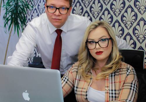 Marca Pessoal e Profissões de Ensaio Corporativo - Advogados Jéssica e Diones