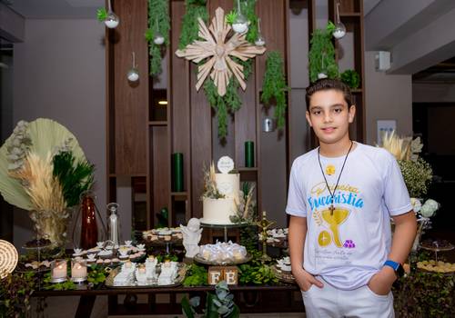 Batizado e Comunhão de COMUNHÃO MIGUEL ARCANJO 