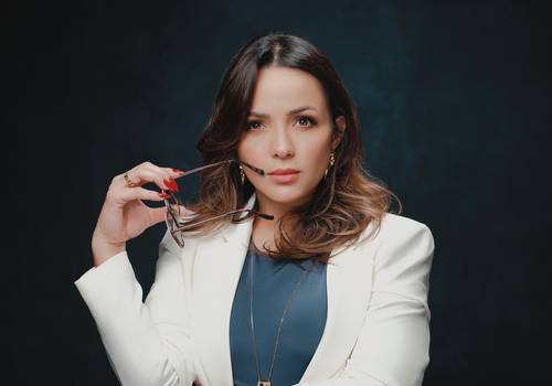 Retrato de Thays Lira