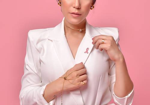 Retrato de Mariany Arruda - Pink