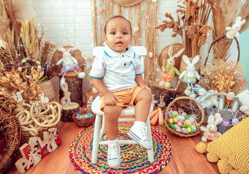 Infantil de Páscoa Menino