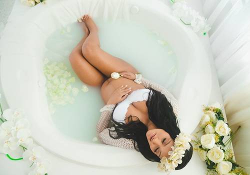 Gestante de ENSAIO GESTANTE MILK BATH