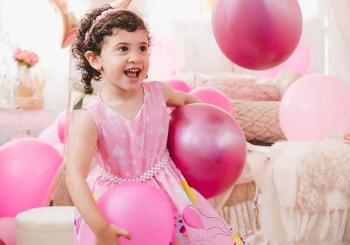 Infantil de Ensaio Infantil Studio Quarto Rustico com Rosa