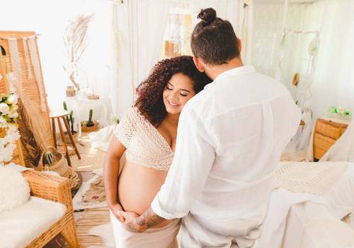 Gestante de Ensaio Gestante Externo e Studio
