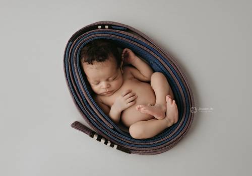 Newborn de Newborn - Luis Antonio