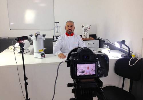 Hoje foi dia de fazer foto e filmagem institucional da UNIFAES - Curso Técnico de Prótese dentária