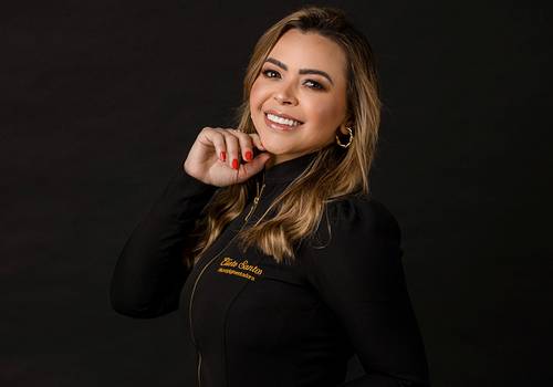 Estúdio de Ensaio feminino em Estúdio para Perfil Profissional