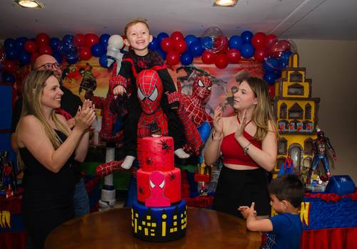 Aniversário de Noah 4 anos