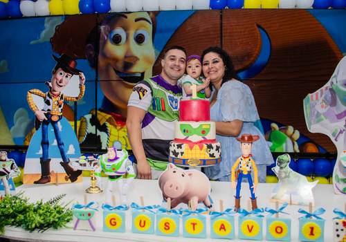 Aniversário de Gustavo Henrique