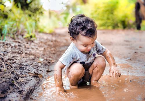 Ensaio Externo de MUD Bath (Raízes da Infância)