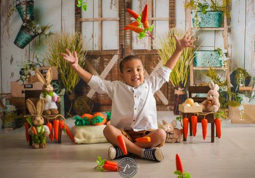 Ensaios Infantis de Ensaio de Páscoa - Bernardo