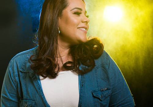 Ensaios de July - - Luz, camera, mulher