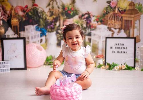 Ensaios Infantis de Smash The Cake Antonela - Jardim de Borboletas