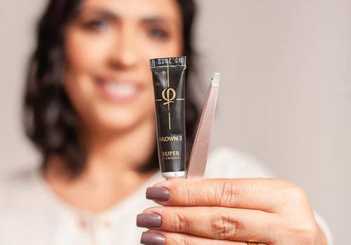 Business Session de Business Session - Daniele Medeiros Micropigmentadora