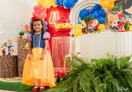 Aniversário Infantil de 4º Ano Lívia