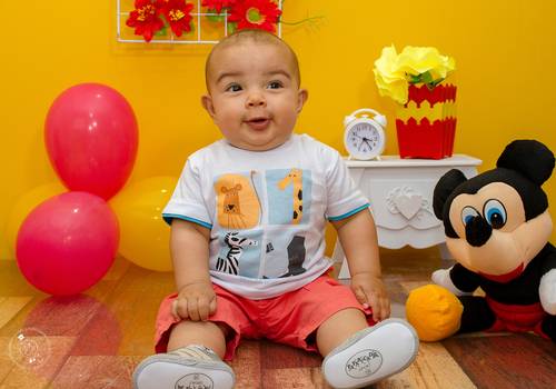 Acompanhamento Mensal  de Enzo 6 meses 