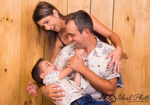 Famílias de Josana e família