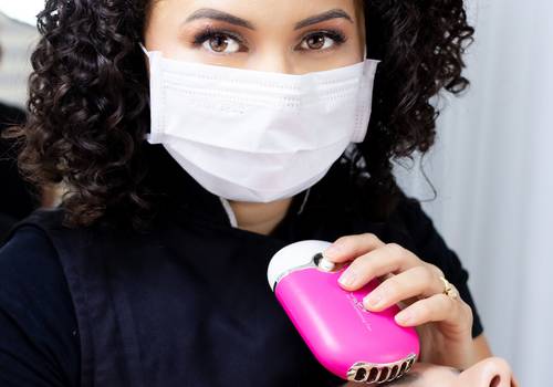 Retrato Corporativo de Betania Gonsalves 