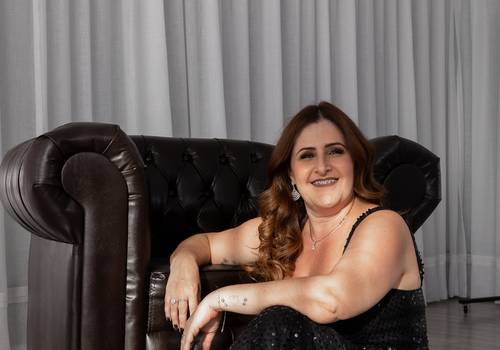 Retrato Feminino de Sil Elyseo