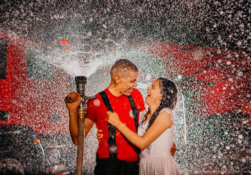 ENSAIOS de ENSAIO NO CORPO DE BOMBEIROS  -  J E Y E L  &  A N A N D A  - PRÉ WEDDING - BAHIA