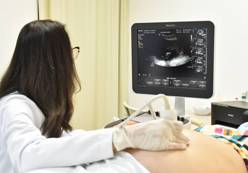 Ensaio Profissional de Ensaio Profissional | Dra. Heloísa Reis | Radiologista