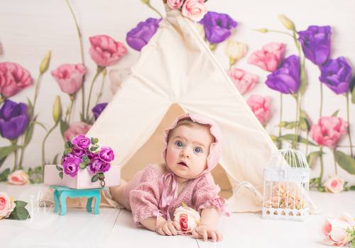 Acompanhamento do Bebê de Ensaio de acompanhamento Alice - 8 meses