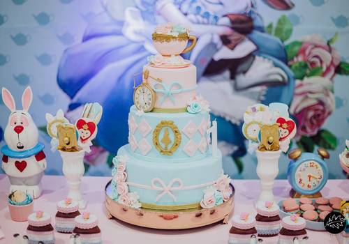 Aniversários de 1 Ano - Alice