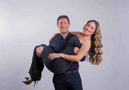 Estúdio Adulto de Ensaio Formatura Medicina Daniela e família