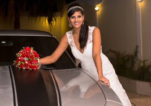 Editorial de Primeira Expo Fashion Model Noivas e Debutantes