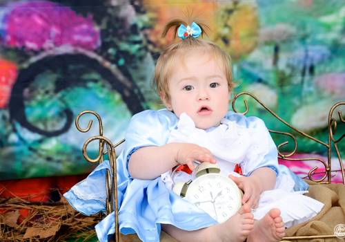 Ensaio Infantil  de Alice, no país das maravilhas