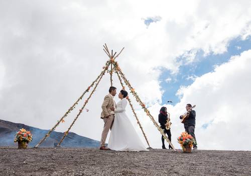 Bodas de Boda Andina en la Cumbre