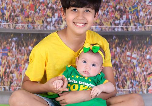 Família de Betina, Nicolas, mamãe e papai na Copa!