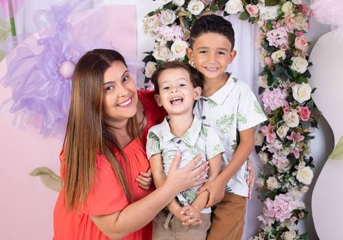 Família de Jóice, Vitor e Valemtin (Especial das Mães)